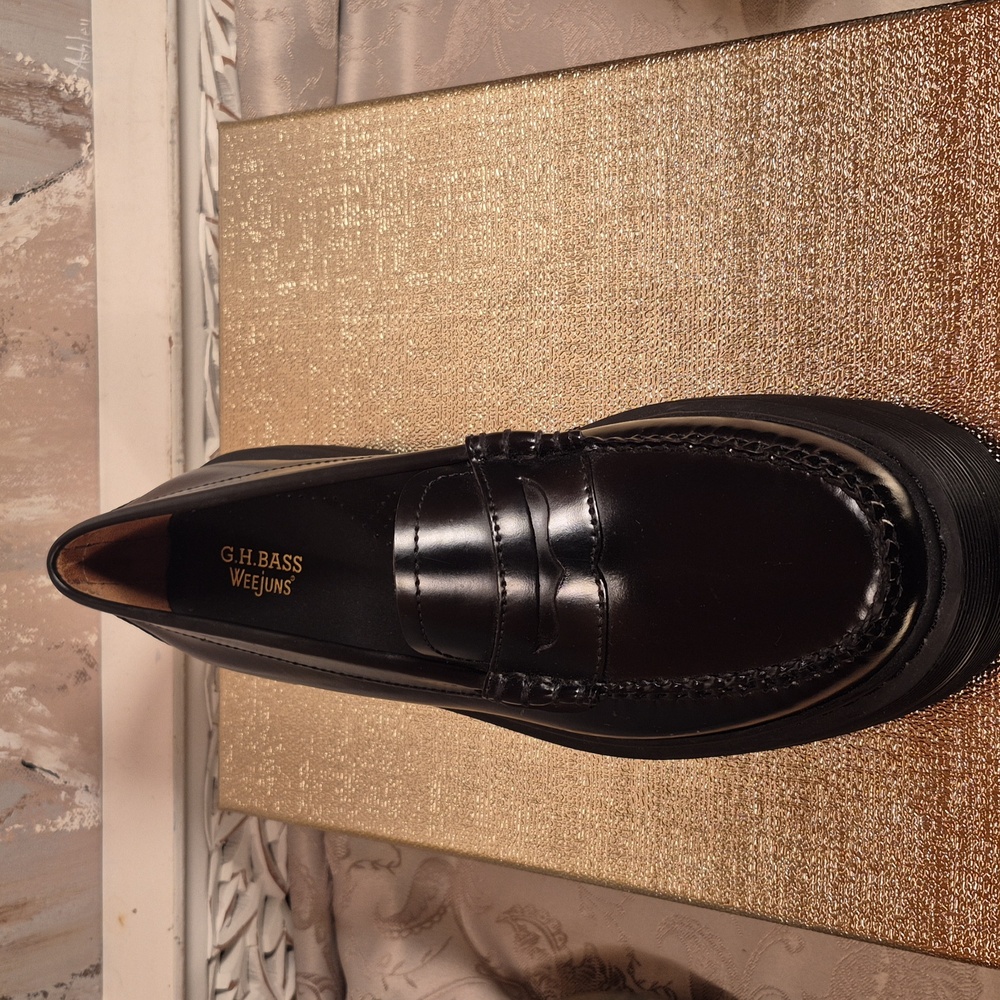 G.H. Bass Whitney Platform Penny Loafer - Picture 12 of 12